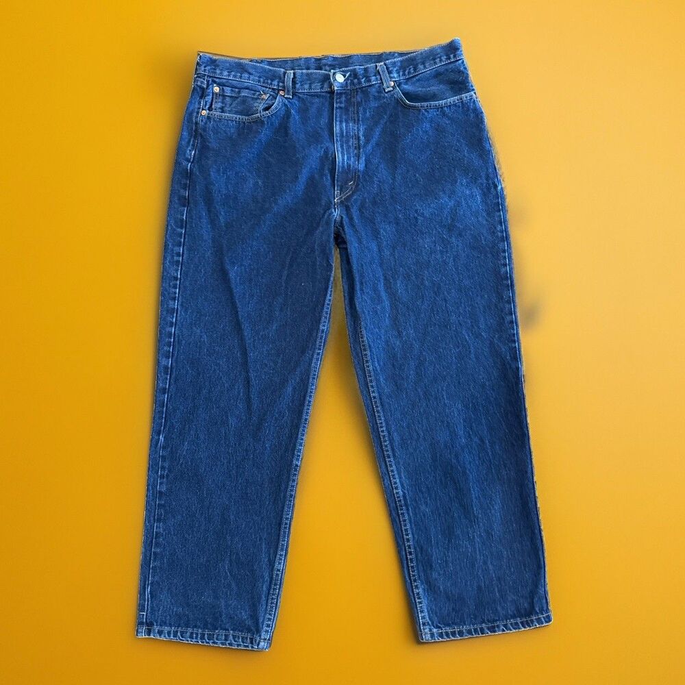Levi’s 550 Jeans 40” x 30” Dark Wash Excellent Used Condition